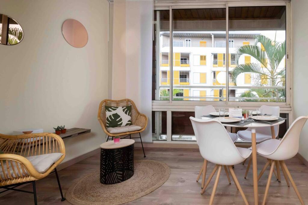 Ecrin D'Or T2 Duplex Sainte Clotilde 2 Etoiles Apartamento Exterior foto